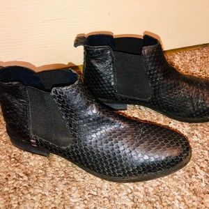 s.Oliver Women's Ankle Boots Leather Black